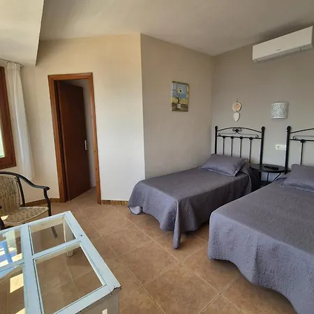 Maeva ,1 Star * يوريت دي مار